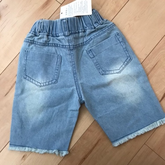 3T Distressed Shorts - Picture 2 of 3